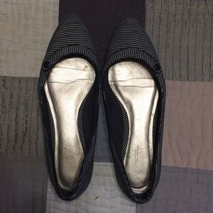 Ann Taylor Loft point-toe flats